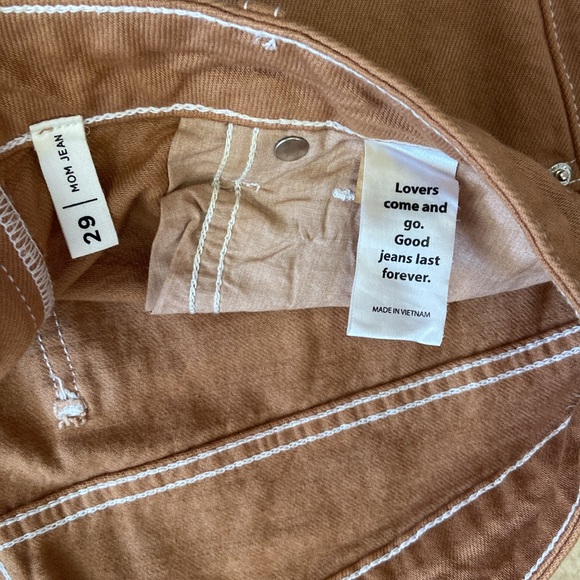 PacSun Eco Tan Tie Dye Mom Jeans - Picture 4 of 8